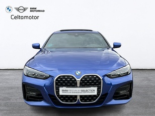 Fotos de BMW Serie 4 430i Coupe color Azul. Año 2022. 190KW(258CV). Gasolina. En concesionario Celtamotor Vigo de Pontevedra
