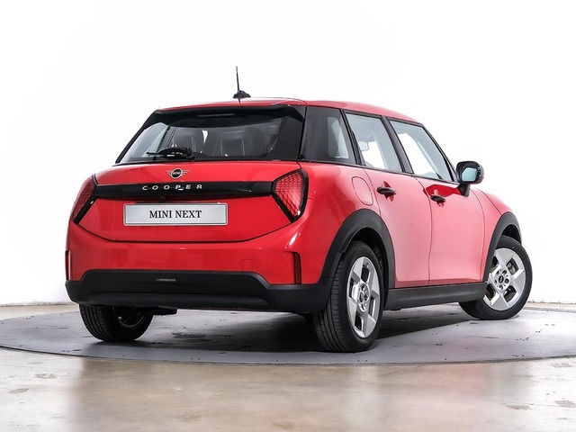 fotoG 3 del MINI MINI 5 Puertas Cooper C 115 kW (156 CV) 156cv Gasolina del 2025 en Tarragona