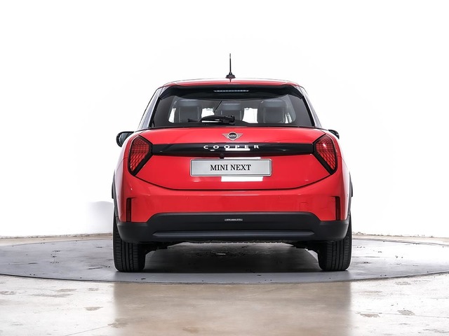 fotoG 4 del MINI MINI 5 Puertas Cooper C 115 kW (156 CV) 156cv Gasolina del 2025 en Tarragona