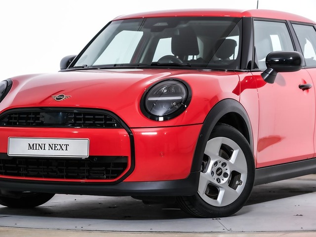 fotoG 5 del MINI MINI 5 Puertas Cooper C 115 kW (156 CV) 156cv Gasolina del 2025 en Tarragona