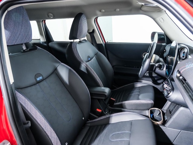 fotoG 14 del MINI MINI 5 Puertas Cooper C 115 kW (156 CV) 156cv Gasolina del 2025 en Tarragona