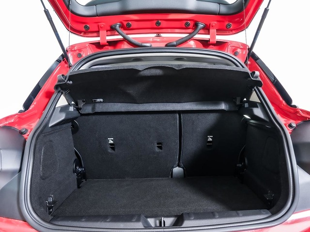 fotoG 17 del MINI MINI 5 Puertas Cooper C 115 kW (156 CV) 156cv Gasolina del 2025 en Tarragona