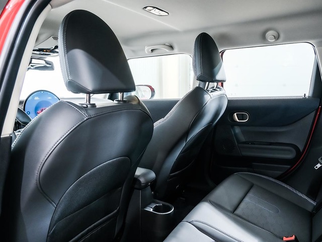 fotoG 18 del MINI MINI 5 Puertas Cooper C 115 kW (156 CV) 156cv Gasolina del 2025 en Tarragona