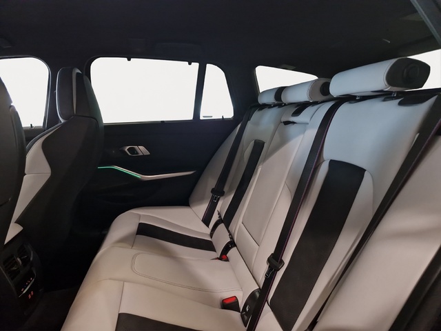 BMW M M3 Competition Touring color Azul. Año 2025. 390KW(530CV). Gasolina. En concesionario Movitransa Cars Jerez de Cádiz