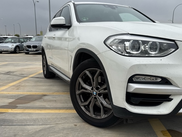 BMW X3 xDrive20d color Blanco. Año 2019. 140KW(190CV). Diésel. En concesionario BYmyCAR Madrid - Algete de Madrid