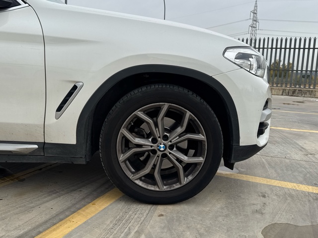 BMW X3 xDrive20d color Blanco. Año 2019. 140KW(190CV). Diésel. En concesionario BYmyCAR Madrid - Algete de Madrid