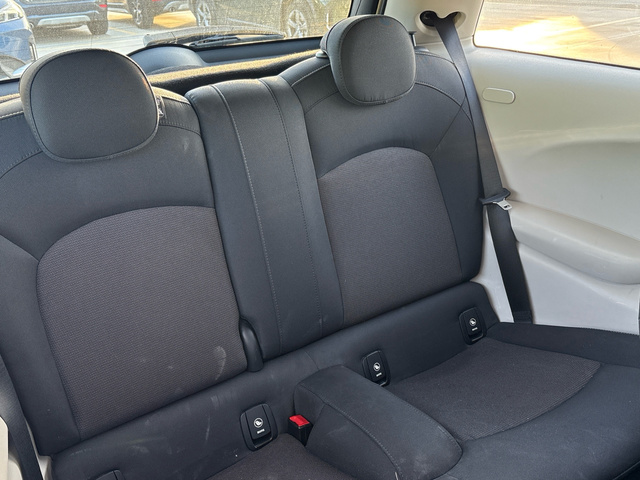 fotoG 8 del MINI MINI 3 Puertas One D 70 kW (95 CV) 95cv Diésel del 2014 en Madrid