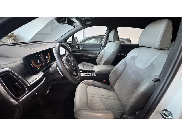 Kia Sorento 1.6 T-GDi HEV Emotion 4x2 Auto 158 kW (215 CV)