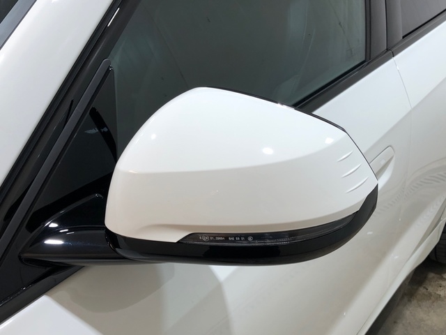 BMW X1 xDrive25e color Blanco. Año 2025. 180KW(245CV). Híbrido Electro/Gasolina. En concesionario Movilnorte El Carralero de Madrid