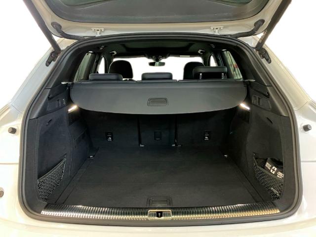 Foto 20 Audi SQ5 TDI quattro 251 kW (341 CV) tiptronic