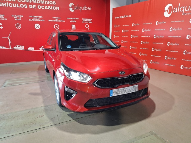 Kia Ceed 1.6 MHEV iMT Drive 100 kW (136 CV)