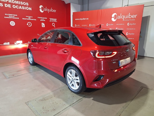 Kia Ceed 1.6 MHEV iMT Drive 100 kW (136 CV)