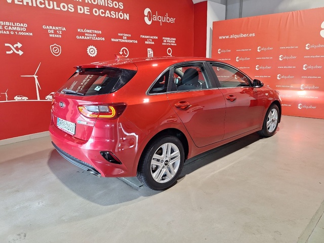 Kia Ceed 1.6 MHEV iMT Drive 100 kW (136 CV)