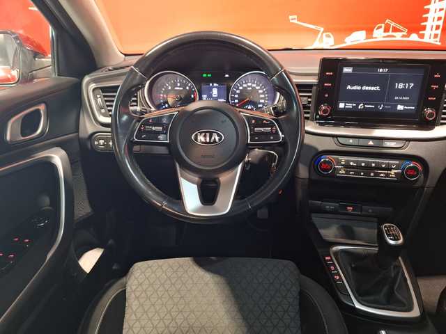 Kia Ceed 1.6 MHEV iMT Drive 100 kW (136 CV)