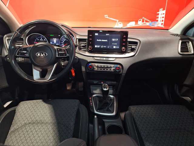 Kia Ceed 1.6 MHEV iMT Drive 100 kW (136 CV)