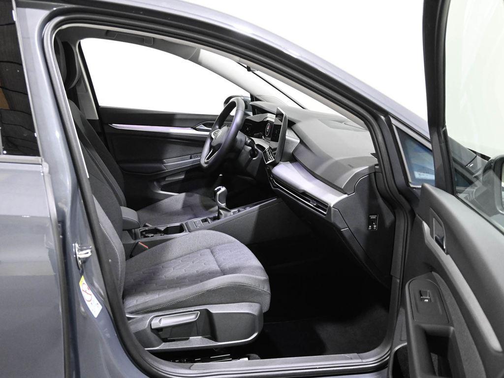Volkswagen Golf Life 1.5 TSI 85 kW (116 CV) 4