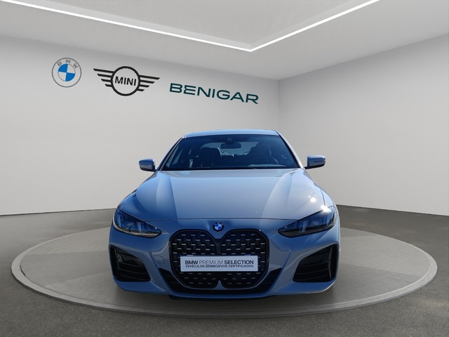 BMW Serie 4 420i Coupe color Gris. Año 2024. 135KW(184CV). Gasolina. En concesionario GANDIA Automoviles Fersan, S.A. de Valencia