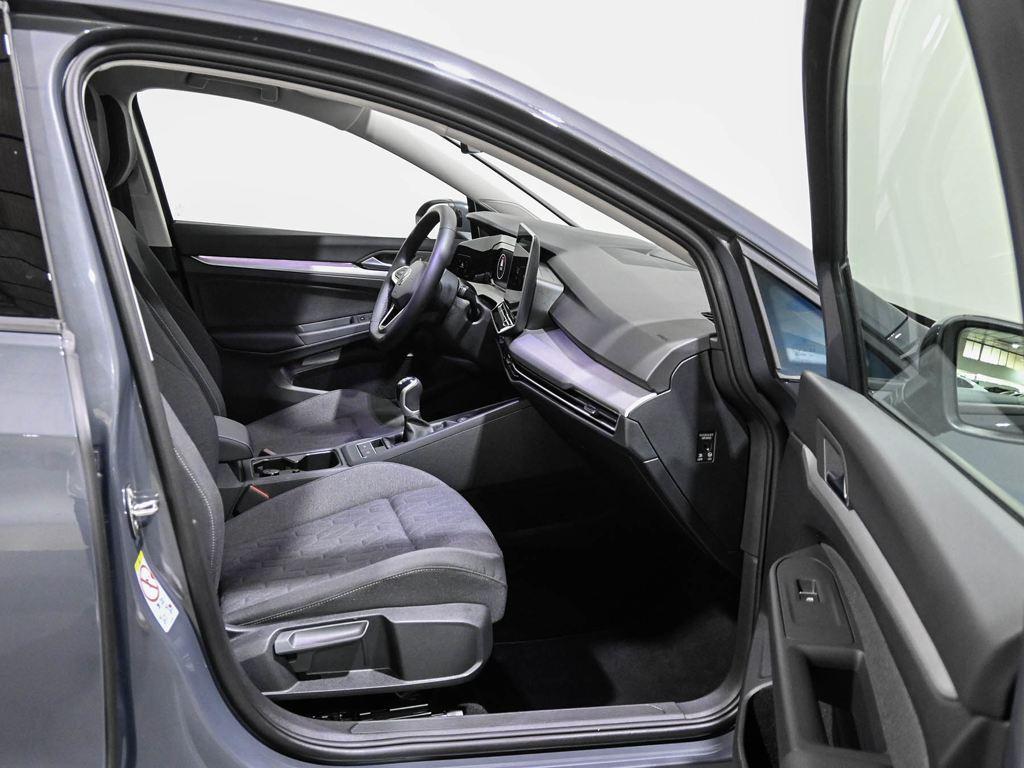 Volkswagen Golf Life 1.5 TSI 85 kW (116 CV) 4