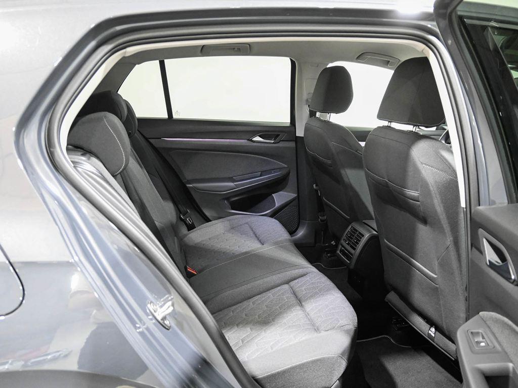 Volkswagen Golf Life 1.5 TSI 85 kW (116 CV) 5