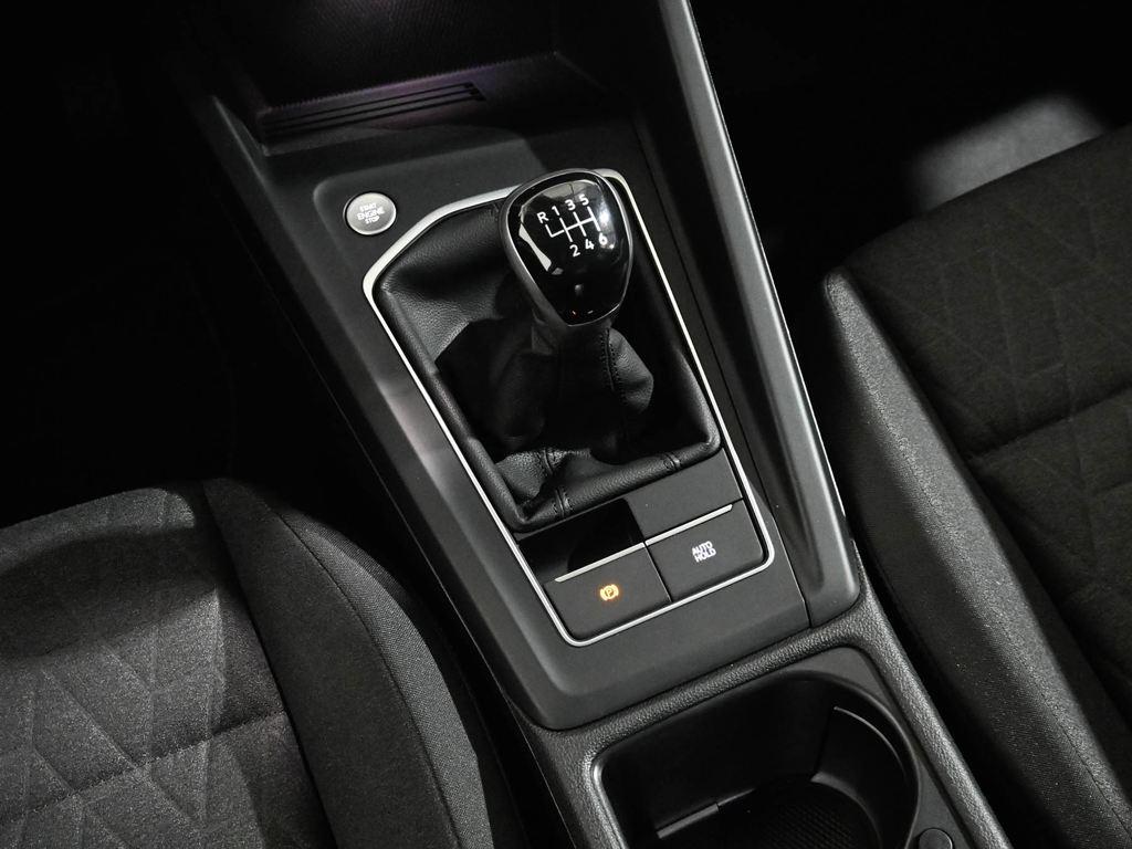 Volkswagen Golf Life 1.5 TSI 85 kW (116 CV) 19