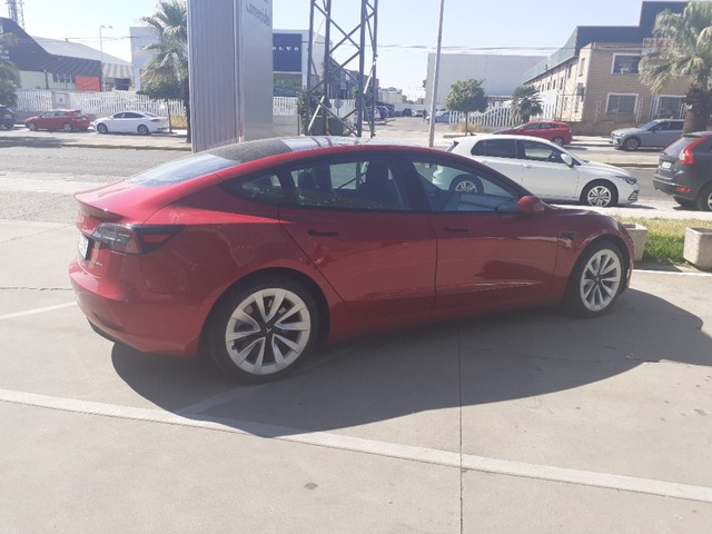 Tesla Model 3 Gran Autonomía 4WD 366 kW (498 CV)