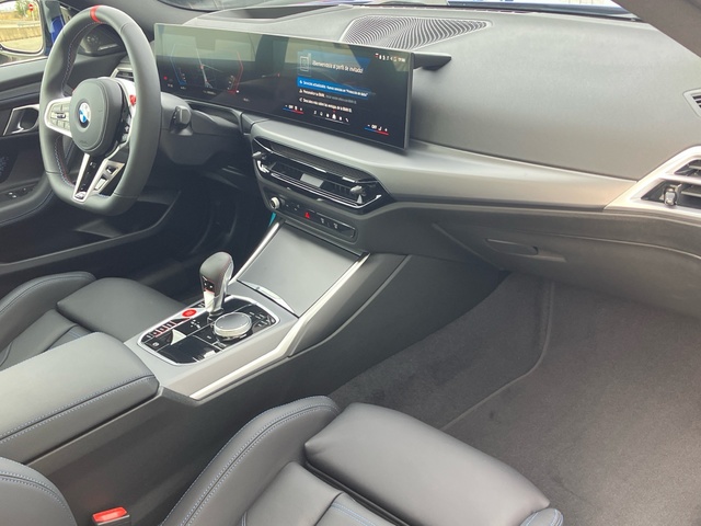 BMW M M2 Coupe color Azul. Año 2025. 353KW(480CV). Gasolina. En concesionario Bernesga Motor León (Bmw y Mini) de León