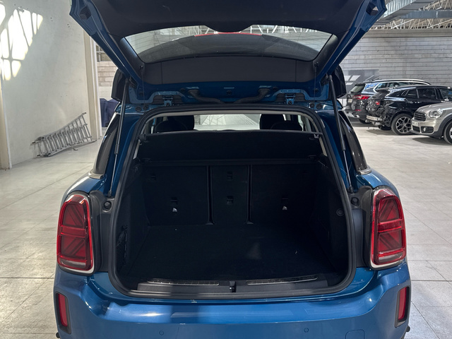 fotoG 10 del MINI MINI Countryman Cooper 100 kW (136 CV) 136cv Gasolina del 2022 en Madrid