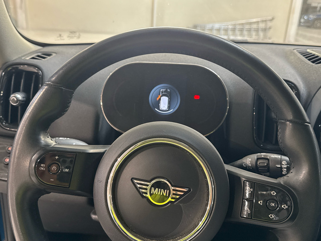 fotoG 11 del MINI MINI Countryman Cooper 100 kW (136 CV) 136cv Gasolina del 2022 en Madrid