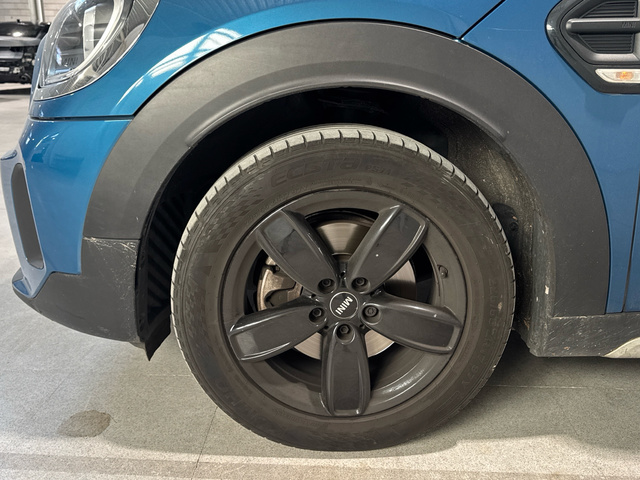 fotoG 13 del MINI MINI Countryman Cooper 100 kW (136 CV) 136cv Gasolina del 2022 en Madrid