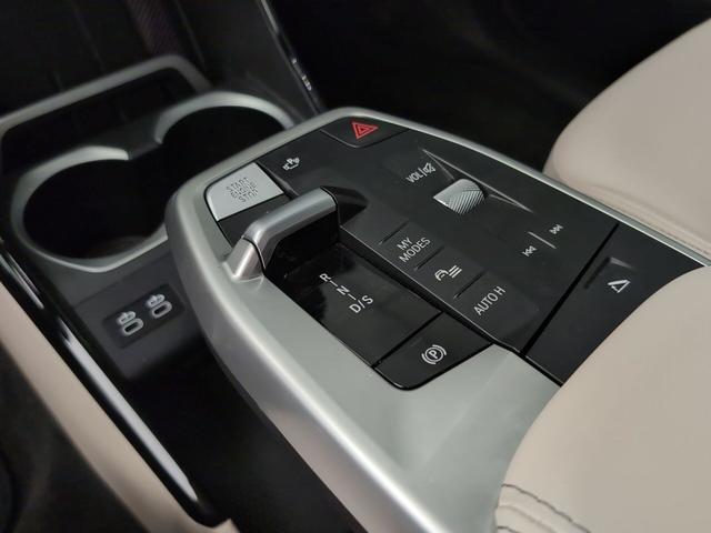 fotoG 12 del BMW X1 xDrive30e 240 kW (326 CV) 326cv Híbrido Electro/Gasolina del 2025 en Málaga