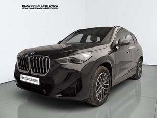 Fotos de BMW X1 xDrive30e color Negro. Año 2025. 240KW(326CV). Híbrido Electro/Gasolina. En concesionario Automotor Premium Velázquez - Málaga de Málaga