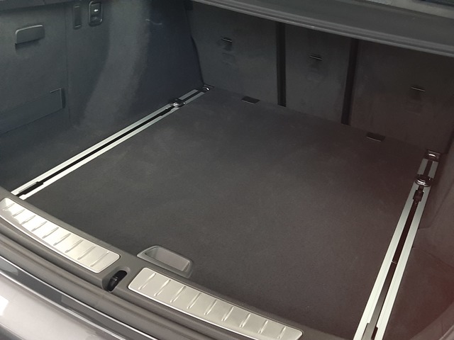 BMW Serie 3 320i Gran Turismo color Gris. Año 2018. 135KW(184CV). Gasolina. En concesionario Automoviles Bertolin, S.L. de Valencia