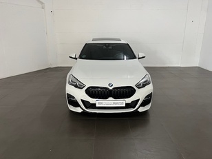 Fotos de BMW Serie 2 218d Gran Coupe color Blanco. Año 2021. 110KW(150CV). Diésel. En concesionario Amiocar S.A. de Coruña