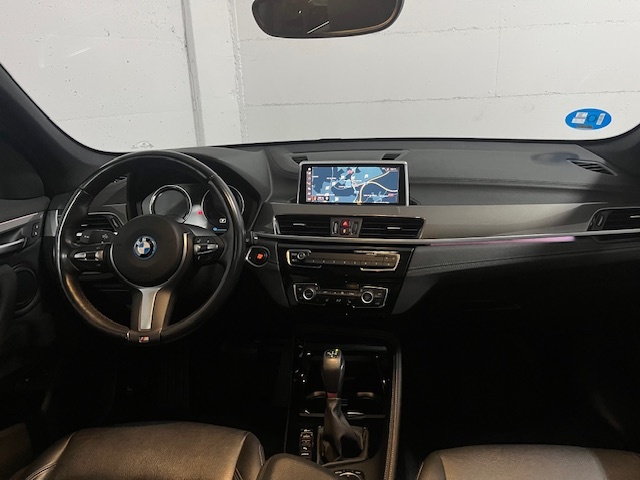 BMW X1 xDrive25e color Naranja. Año 2022. 162KW(220CV). Híbrido Electro/Gasolina. En concesionario Amiocar S.A. de Coruña