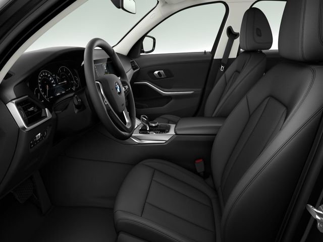 BMW Serie 3 318d color Negro. Año 2019. 110KW(150CV). Diésel. En concesionario Caetano Cuzco, Alcalá de Madrid