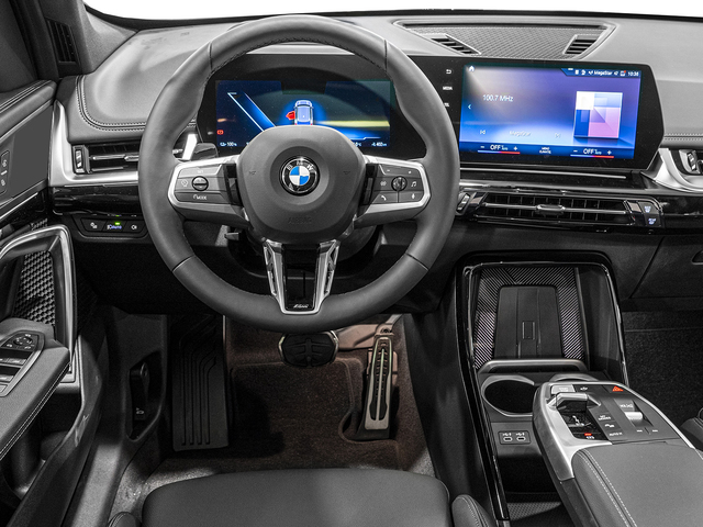 BMW X1 sDrive20i color Gris. Año 2025. 125KW(170CV). Gasolina. En concesionario Caetano Cuzco, Alcalá de Madrid