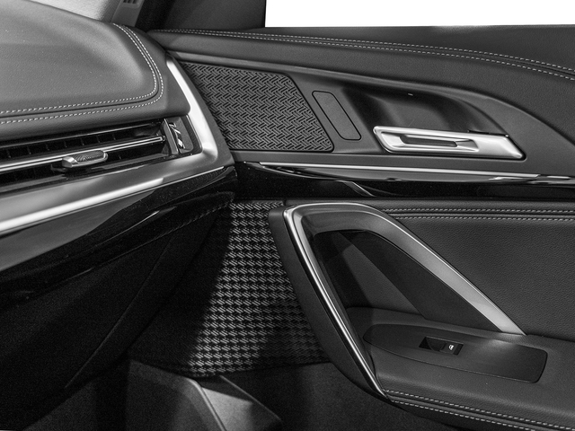 BMW X1 sDrive20i color Gris. Año 2025. 125KW(170CV). Gasolina. En concesionario Caetano Cuzco, Alcalá de Madrid