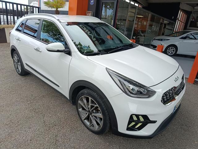 Foto 6 Kia Niro 1.6 GDi HEV Emotion 104 kW (141 CV)