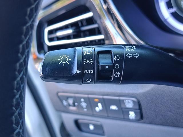 Foto 32 Kia Niro 1.6 GDi HEV Emotion 104 kW (141 CV)