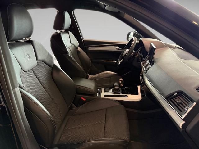 Foto 9 Audi Q5 Genuine 40 TDI quattro-ultra 150 kW (204 CV)
