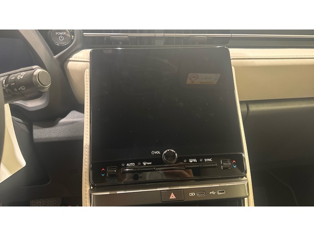 Lexus LBX 1.5 HEV Elegant Plus 100 kW (136 CV)