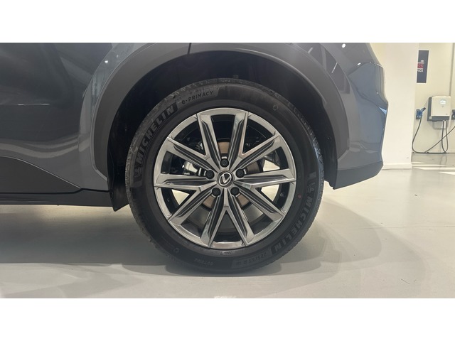 Lexus LBX 1.5 HEV Elegant Plus 100 kW (136 CV)