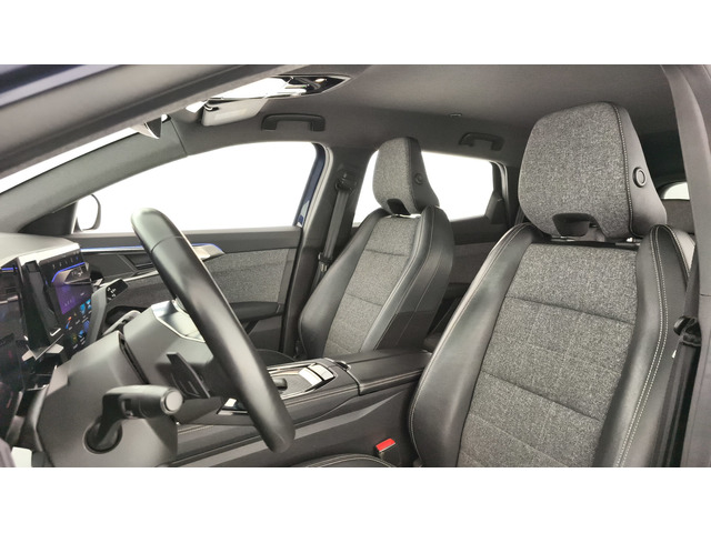 Foto 17 Renault Espace Techno E-Tech full hybrid 147 kW (200 CV)