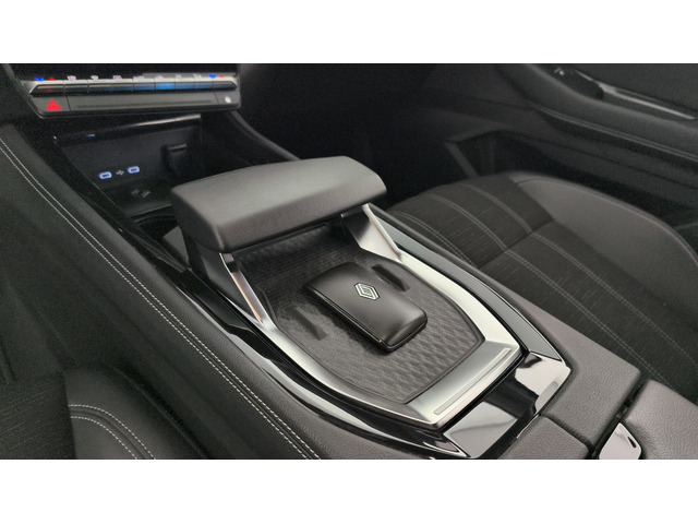 Foto 23 Renault Austral Techno E-Tech Full Hybrid 147 kW (200 CV)