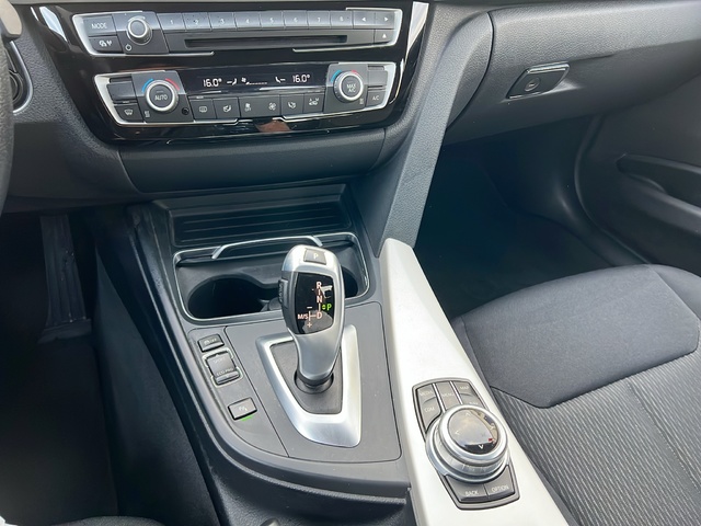 BMW Serie 3 318d Business 110 kW (150 CV)