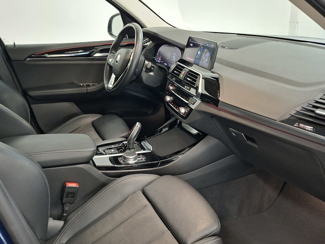 BMW X3 xDrive20d color Azul. Año 2021. 140KW(190CV). Diésel. En concesionario Automoviles Bertolin, S.L. de Valencia