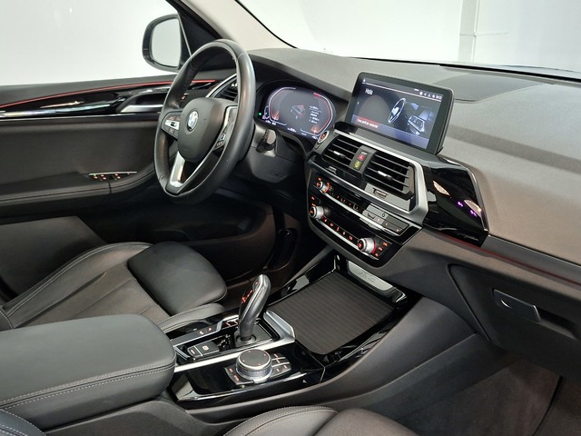 BMW X3 xDrive20d color Azul. Año 2021. 140KW(190CV). Diésel. En concesionario Automoviles Bertolin, S.L. de Valencia