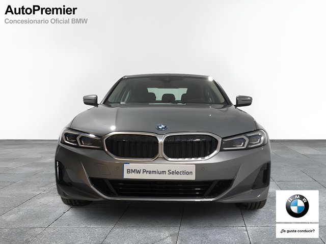 BMW Serie 3 320e color Gris. Año 2024. 150KW(204CV). Híbrido Electro/Gasolina. En concesionario Auto Premier, S.A. - MADRID de Madrid