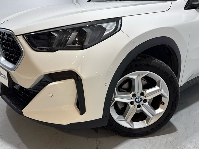 BMW X2 sDrive18d color Blanco. Año 2024. 110KW(150CV). Diésel. En concesionario Auto Premier, S.A. - MADRID de Madrid