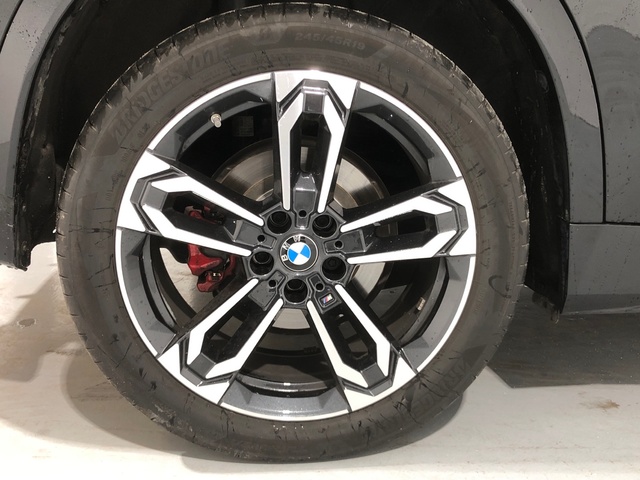 BMW X1 xDrive20d color Negro. Año 2025. 120KW(163CV). Diésel. En concesionario Auto Premier, S.A. - MADRID de Madrid